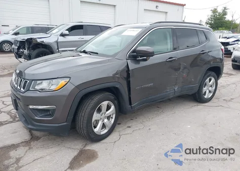 2021 Jeep Compass Latitude 4X4 из США, поврежденный, VIN 3C4NJDBB8MT503339